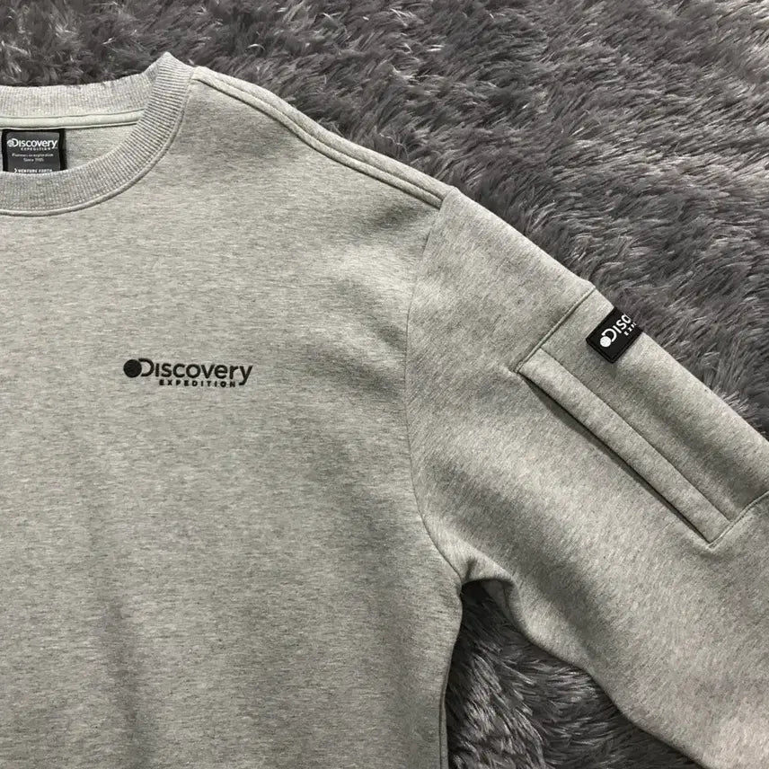 [BUNJANG] Discovery Expedition Sleeve Pocket Sweatshirt / [L, A급]# 디스커버리 익스페디션 소매포켓 맨투맨