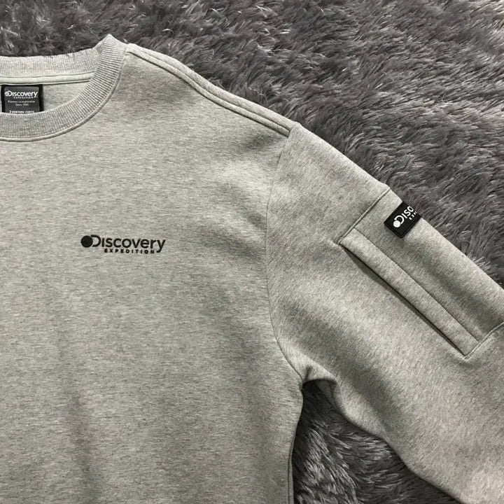 [BUNJANG] Discovery Expedition Sleeve Pocket Sweatshirt / [L, A급]# 디스커버리 익스페디션 소매포켓 맨투맨