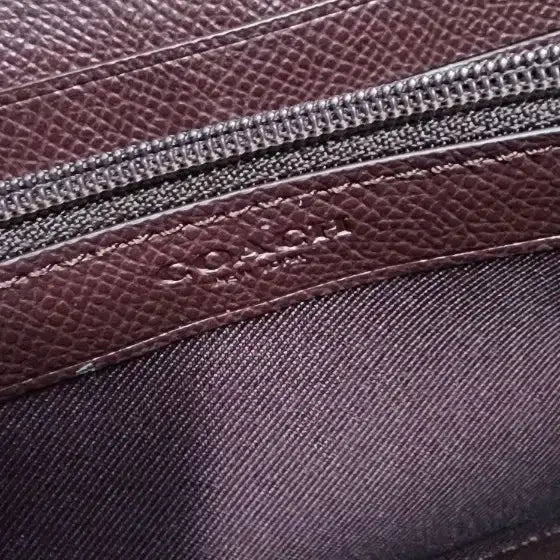 [BUNJANG] Coach Zip Around Long Wallet / 코치 집어라운드 장지갑