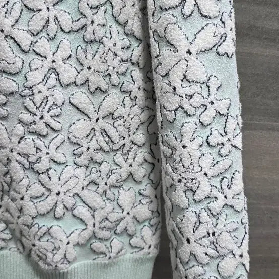 [BUNJANG] Jill by Jill Stuart Flower Knit Top / 질바이질스튜어트,  플라워 니트