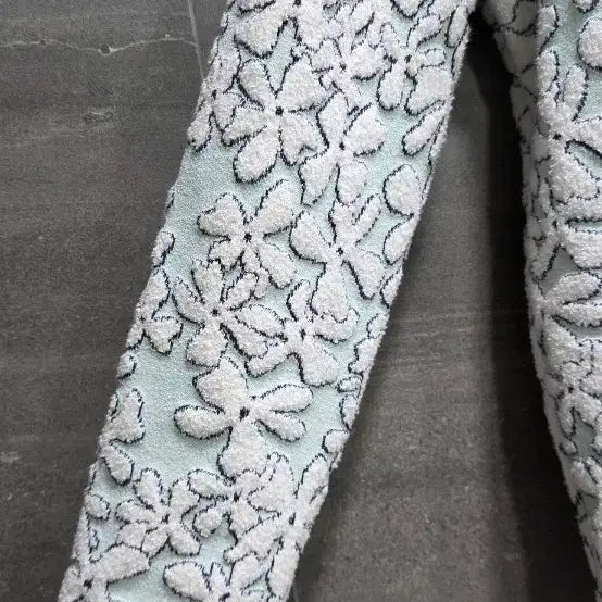 [BUNJANG] Jill by Jill Stuart Flower Knit Top / 질바이질스튜어트,  플라워 니트