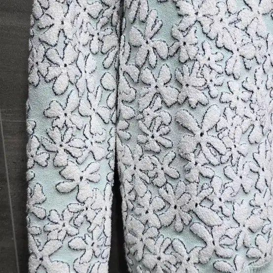 [BUNJANG] Jill by Jill Stuart Flower Knit Top / 질바이질스튜어트,  플라워 니트