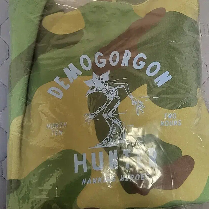 [BUNJANG] IAB Studio Stranger Things Hoodie L / 아이앱 기묘한 이야기 후드 L