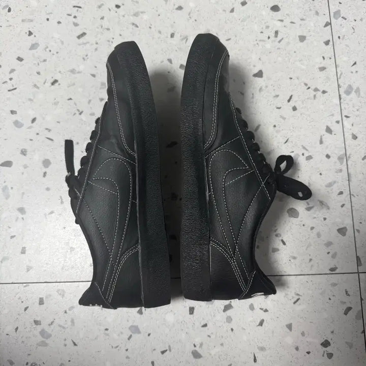 [BUNJANG] Nike Killshot Black Sneakers / 나이키 킬샷 블랙팬덤