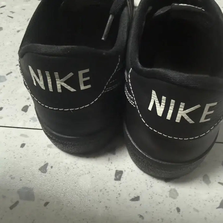[BUNJANG] Nike Killshot Black Sneakers / 나이키 킬샷 블랙팬덤