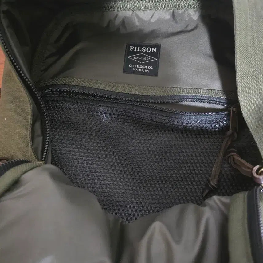 [BUNJANG] Filson Dryden Backpack / 필슨 백팩