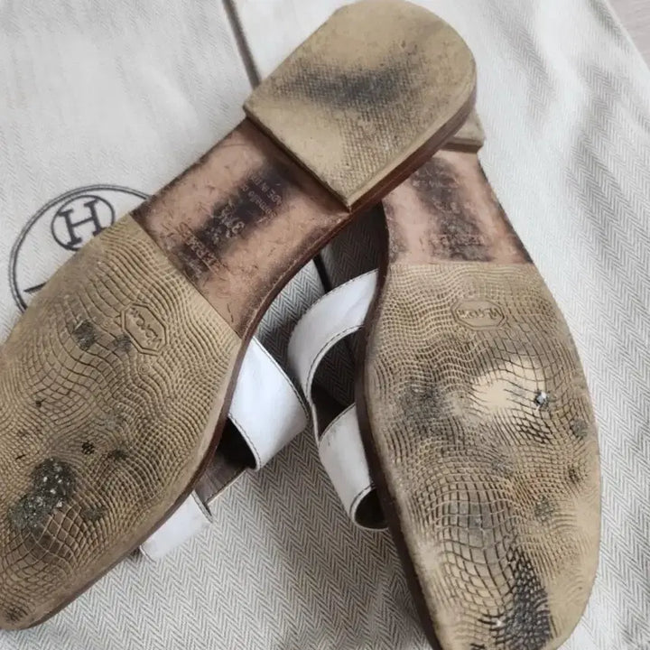 [BUNJANG] Hermes Oran White Sandals / 에르메스 오란 화이트