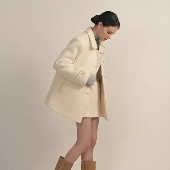 [BUNJANG] Le Vain Ivory White Half Coat / 르베인 하프코트 아이보리 화이트