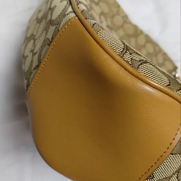 [BUNJANG] Coach Fabric Shoulder Bag / 코치가방 패브릭숄더백