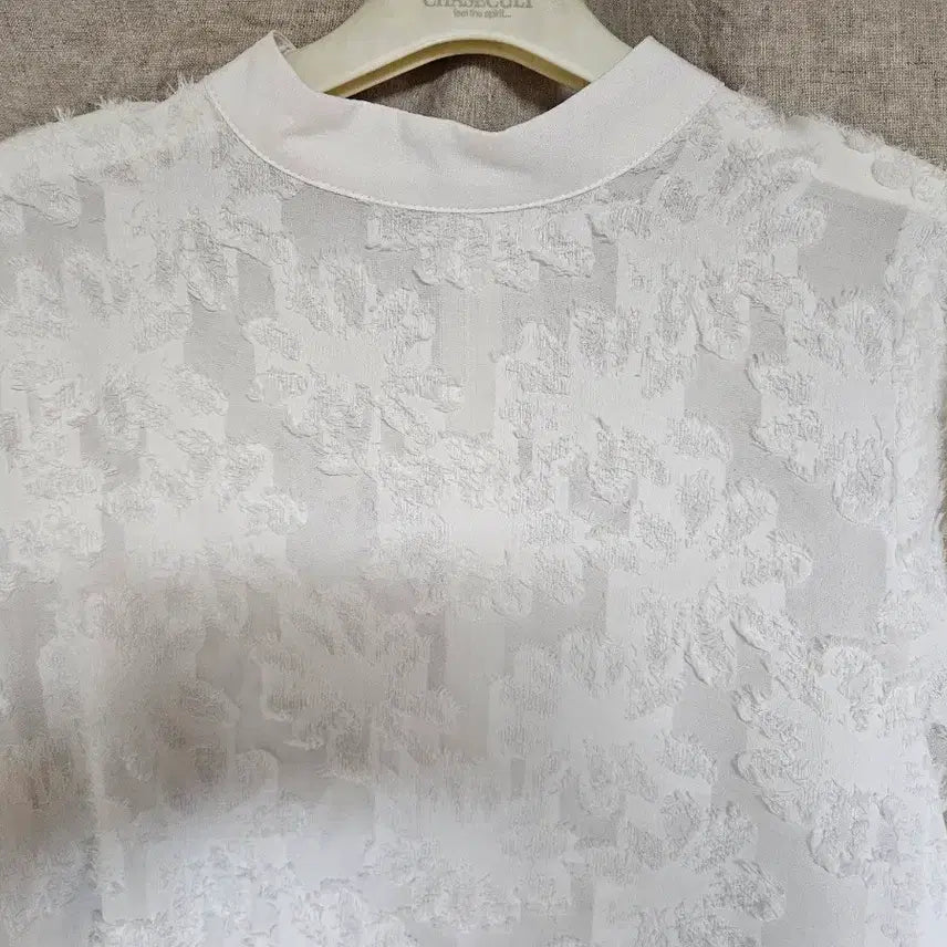 [BUNJANG] White Elegant Blouse / 화이트 블라우스 55~66