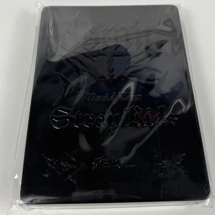 [SOLD OUT] 스트레이 키즈 - World Tour Dominate Seoul DVD