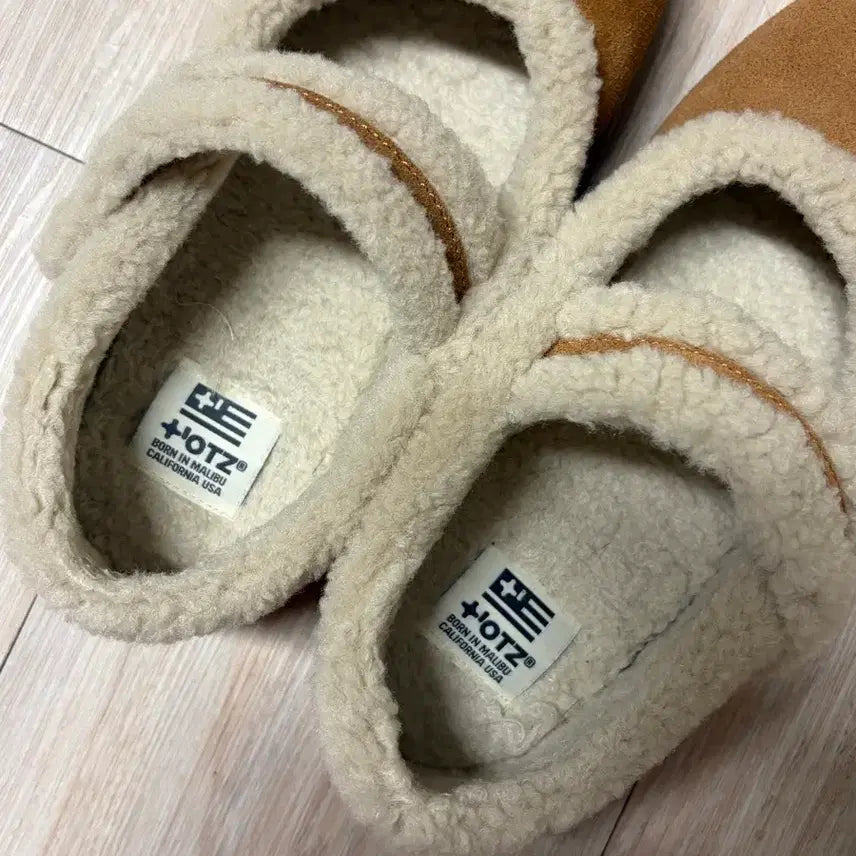 [BUNJANG] OTZ Balloon Fur Mary Jane Camel 240 / 오찌 벌루니 퍼 메리제인 카멜 240