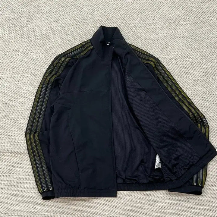 [BUNJANG] Adidas Old School Windbreaker Jacket / 아디다스 올드스쿨 바람막이 r3096