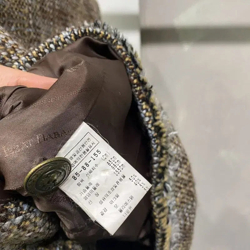 [BUNJANG] Izzatbaba Women's Wool Blazer Tweed Jacket / (85) 아이잗바바 여성 캐주얼 울 블레이저 트위드 자켓