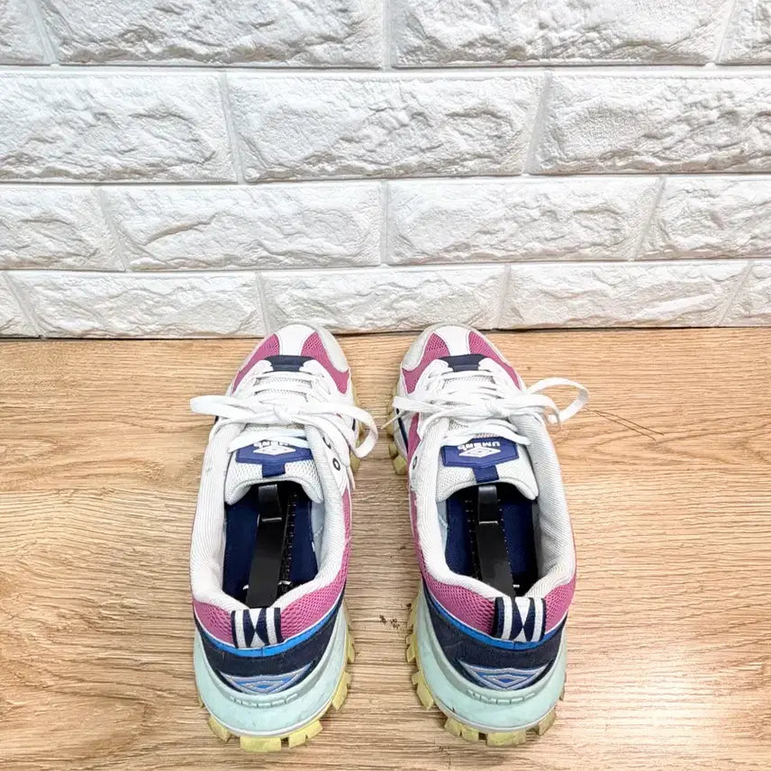[BUNJANG] Umbro Bumpy Running Shoes 260mm / 엄브로 범피 런닝화 운동화 260mm