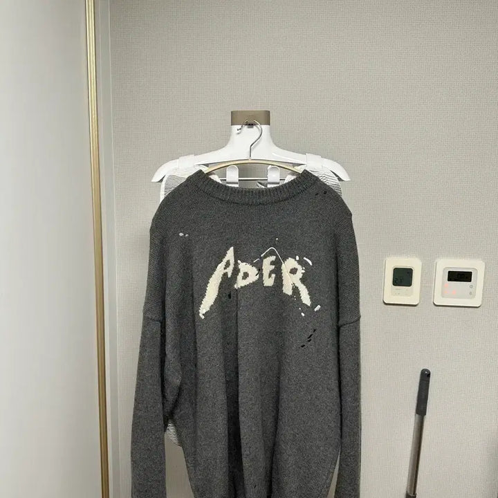 [BUNJANG] ADER ERROR Logo Knit Cashmere Sweater / 아더에러 로고 니트 (캐시미어 5%, 100-105)