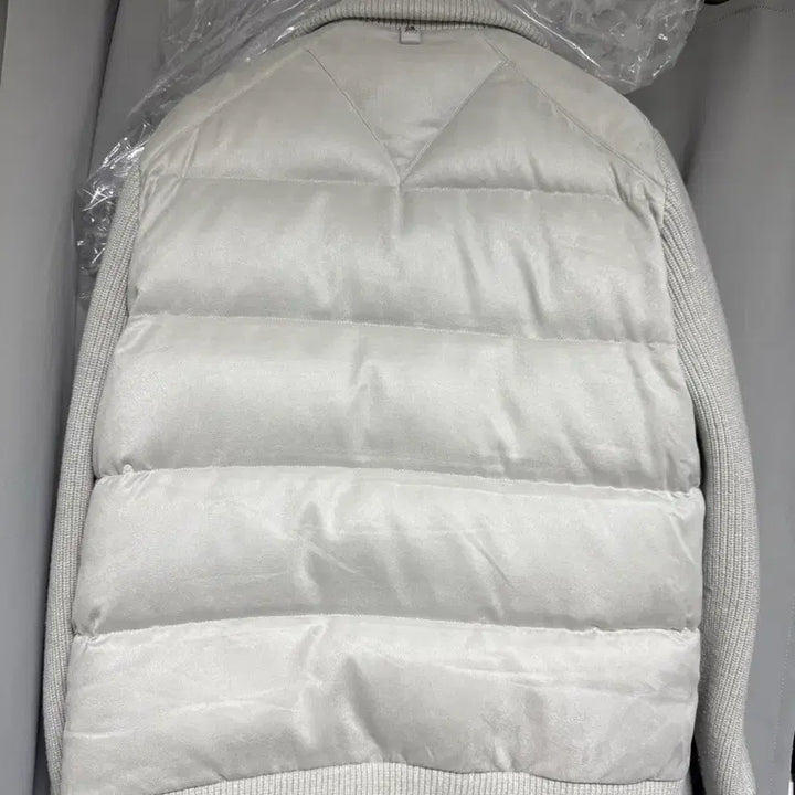 [BUNJANG] Allegri Knit Padded Jacket Gray / 2026 FW 알레그리 니트패딩 그레이 100 L팝니다