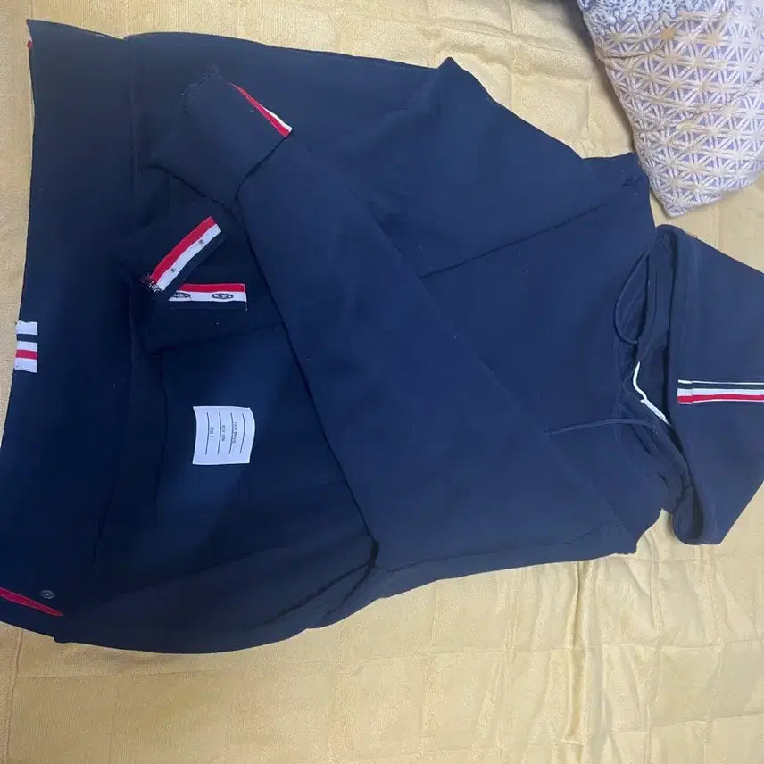 [BUNJANG] Thom Browne Navy Hoodie / 톰브라운 네이비 후드티