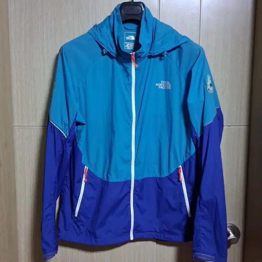 [BUNJANG] The North Face Windbreaker Jacket (110) / 남성용 노스페이스 바람막이 자켓 (110)