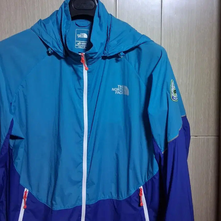 [BUNJANG] The North Face Windbreaker Jacket (110) / 남성용 노스페이스 바람막이 자켓 (110)