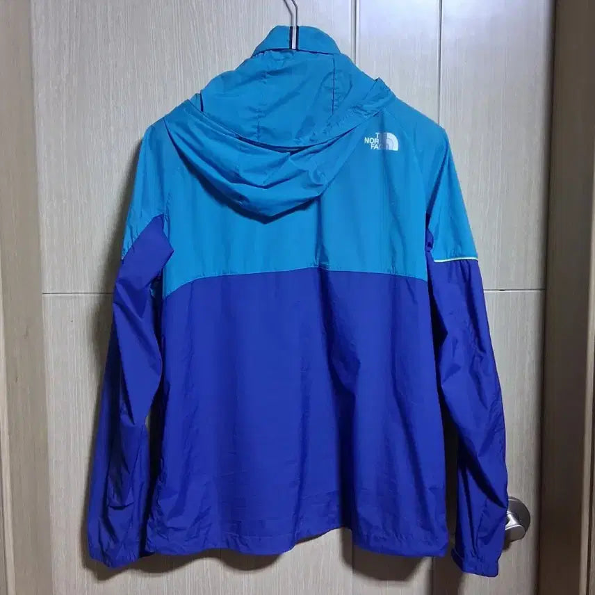 [BUNJANG] The North Face Windbreaker Jacket (110) / 남성용 노스페이스 바람막이 자켓 (110)