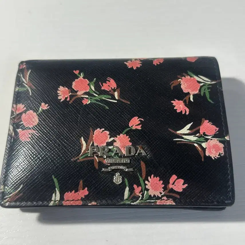 [BUNJANG] Prada Flower Print Bifold Wallet / 프라다 플라워 반지갑