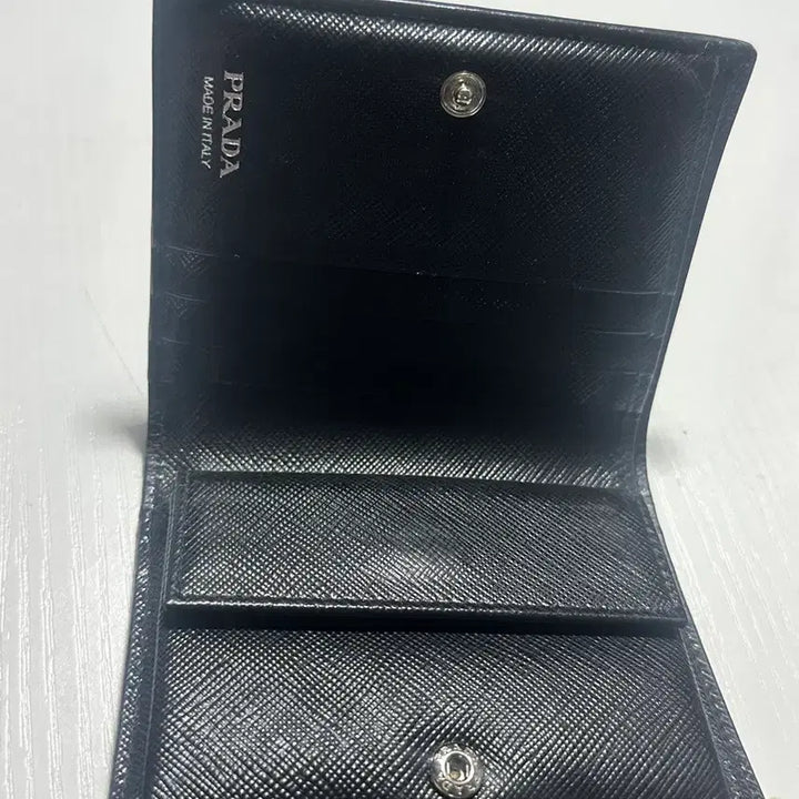 [BUNJANG] Prada Flower Print Bifold Wallet / 프라다 플라워 반지갑