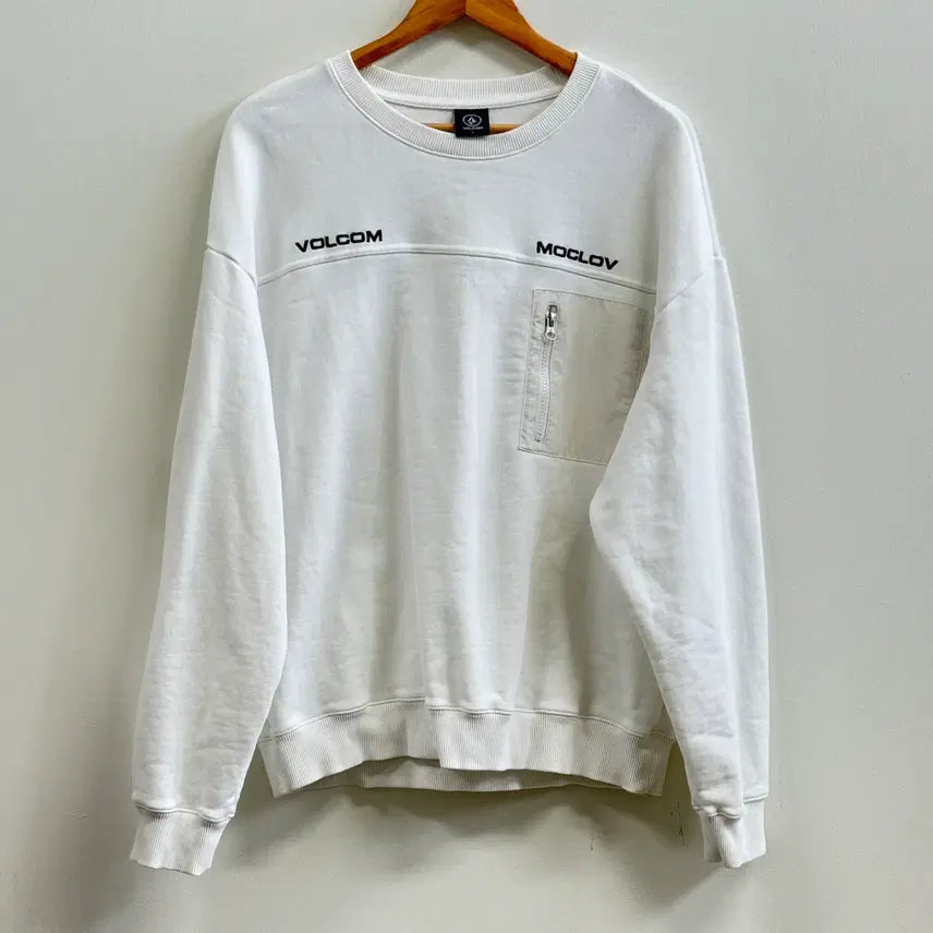 [BUNJANG] Volcom White Sweatshirt (L) / 볼컴 흰색 맨투맨 L사이즈