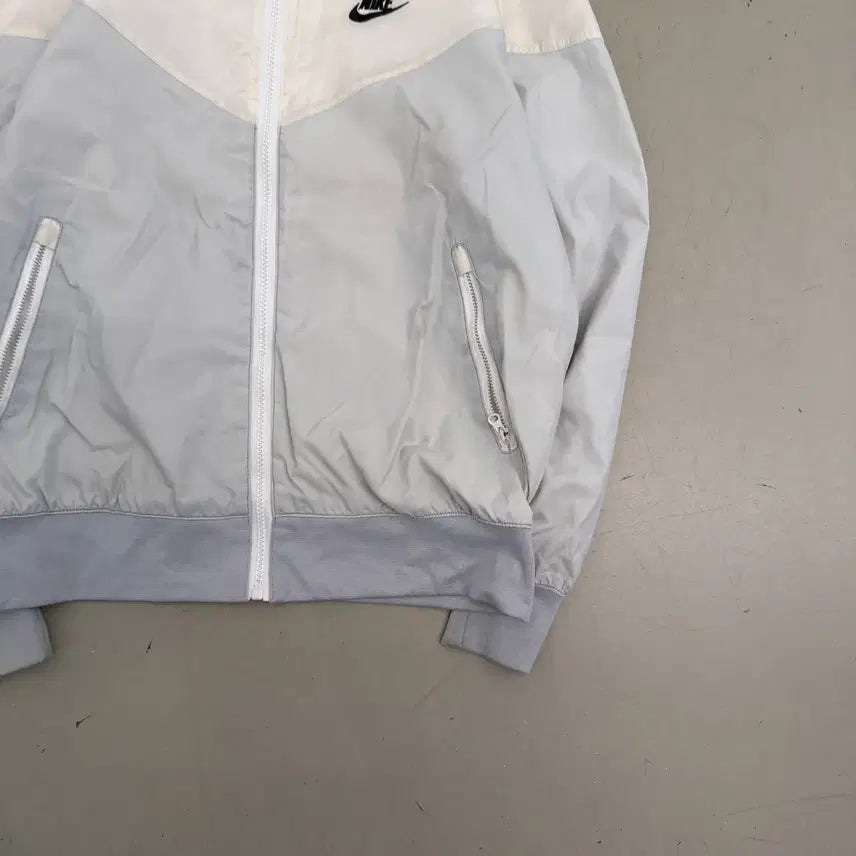 [BUNJANG] Nike Windrunner Windbreaker Jacket / 나이키 윈드러너 바람막이