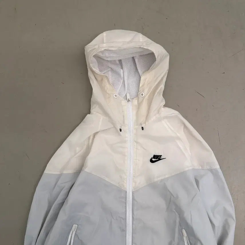 [BUNJANG] Nike Windrunner Windbreaker Jacket / 나이키 윈드러너 바람막이