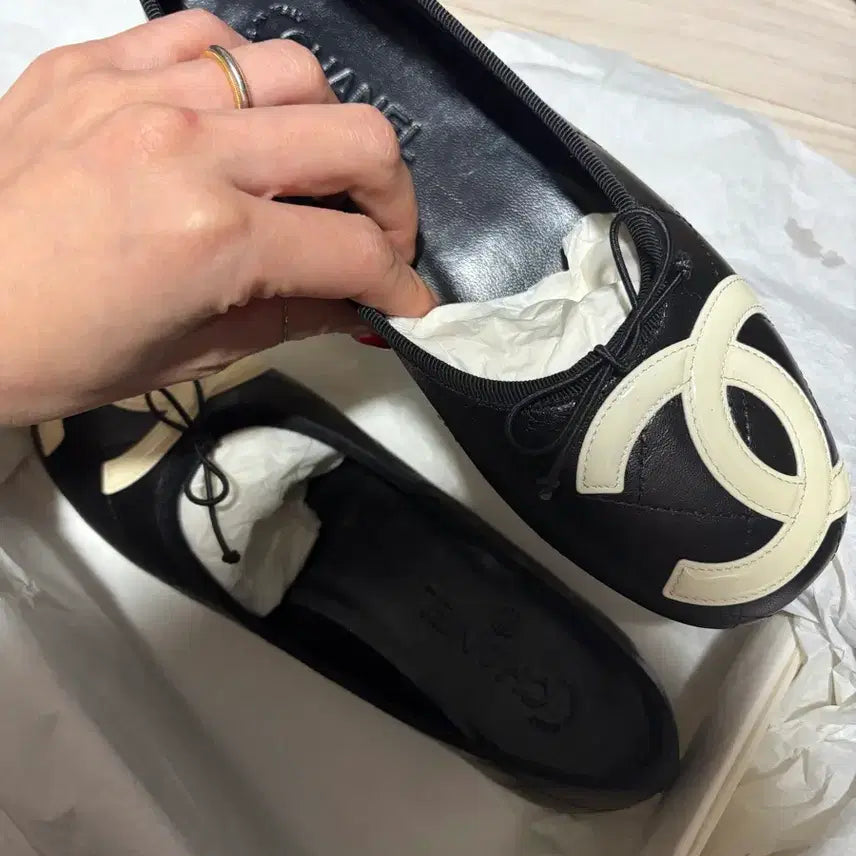 [BUNJANG] Chanel Cambon Flat (37.5) / 정품 샤넬 깜봉 플랫(37.5)