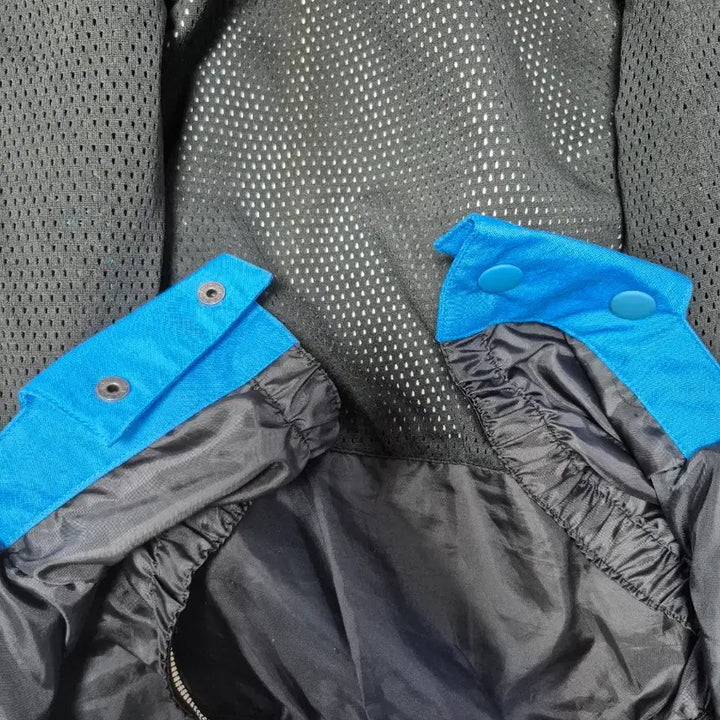 [BUNJANG] H&M Men's Windproof Parka / H&M 스포츠 남성 방풍 파카 100--105