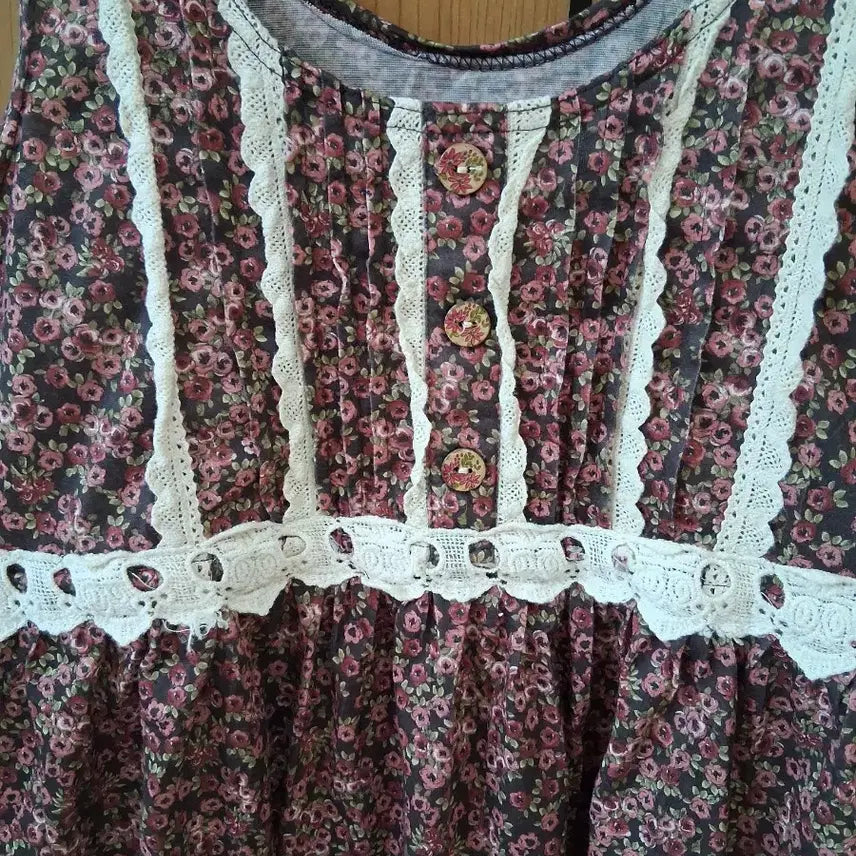 [BUNJANG] Floral Lace Vintage Style Camisole / 꽃무늬 플라워 레이스 빈티지 스타일 나시 모리걸