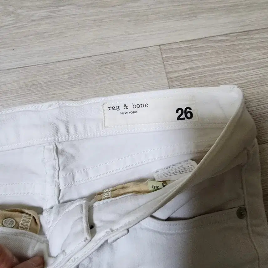 [BUNJANG] Rag & Bone White Jeans / Rag & Bone 화이트진