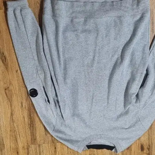 [BUNJANG] CP Company Men's Sweatshirt XL / cp컴퍼니 맨투맨 105 XL