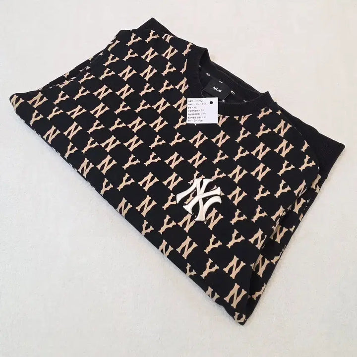 [BUNJANG] MLB Black Crewneck Sweatshirt / MLB 엠엘비 맨투맨