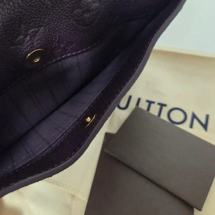 [BUNJANG] LOUIS VUITTON Empreinte Monogram Bag / [무배]LOUISVITTON 루이비통 정품 앙프렝뜨 파시낭뜨 숄더 크로스