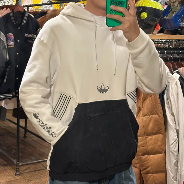 [BUNJANG] Adidas Hooded Sweatshirt White (Size M) / [HI] 아디다스 후드티 화이트