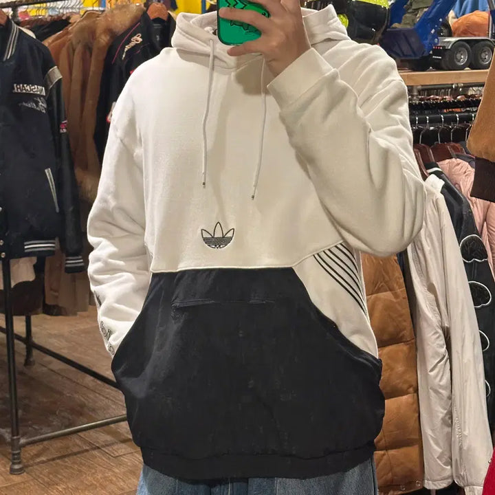 [BUNJANG] Adidas Hooded Sweatshirt White (Size M) / [HI] 아디다스 후드티 화이트