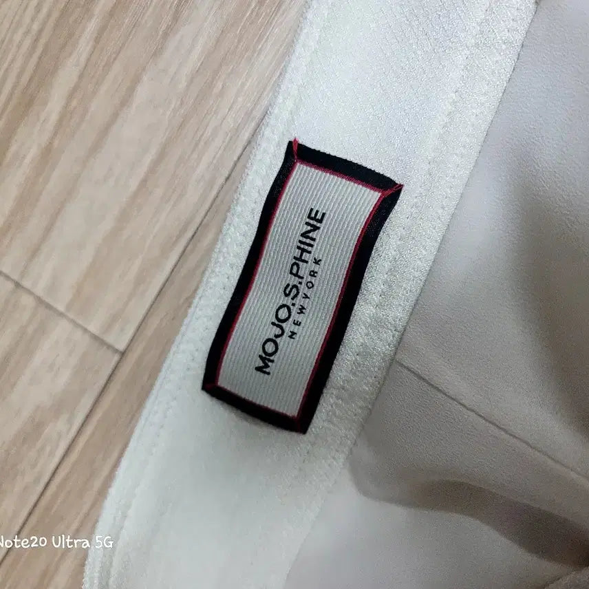 [BUNJANG] MOJO.S.PHINE Ivory Bootcut Slacks / MOJO.S.PHINE 아이보리 부츠컷 슬랙스 66