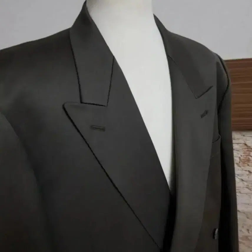 [BUNJANG] PLAYBOY Double Breasted Suit Set / 남성 정장한벌(PLAYBOY)