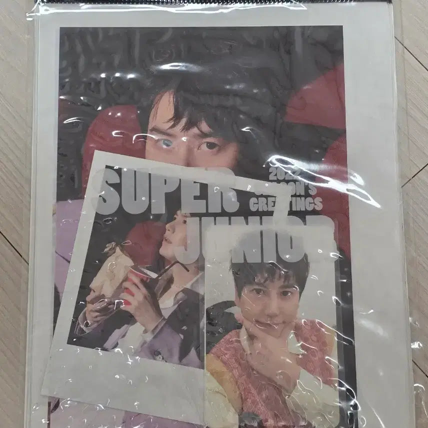 [BUNJANG] Super Junior Kyuhyun 2022 Season's Greetings Photo Pack / 규현 슈퍼주니어 2022년 시즌 그리팅 포토팩 판매