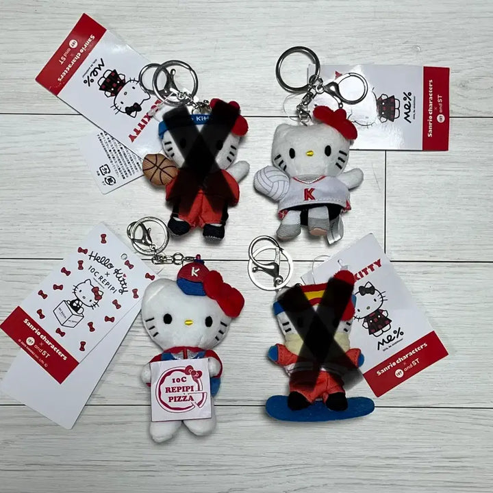 [BUNJANG] Sanrio Hello Kitty Mini Plush Keyring Set / 산리오 헬로키티 미니 인형 키링 4종 (농구, 배구, 피자, 스노보드)