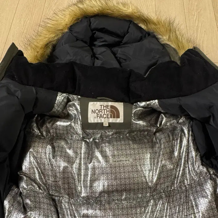 [BUNJANG] The North Face Padded Jacket - Khaki / 노스페이스 패딩 자켓 카키색
