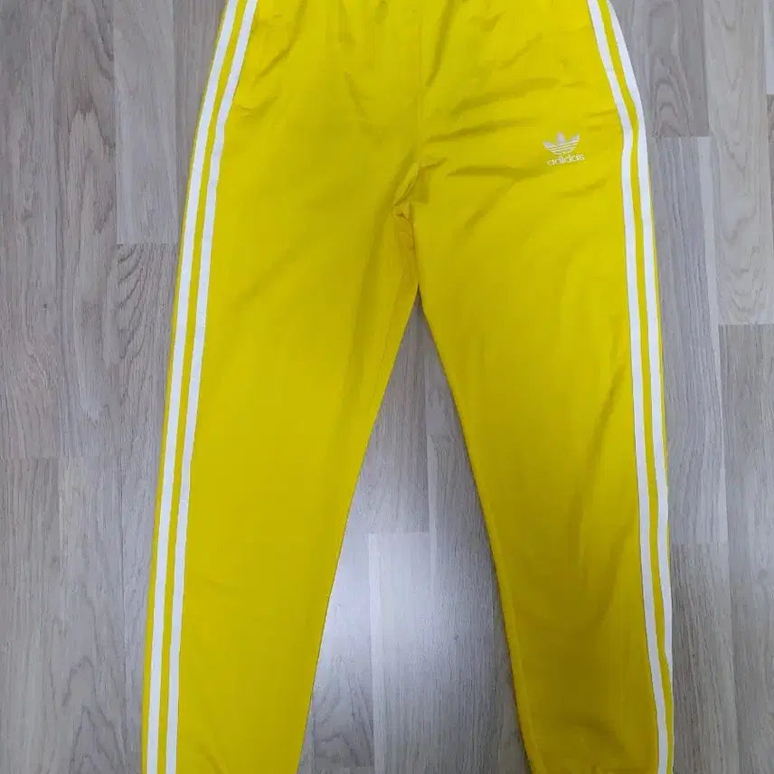 [BUNJANG] Adidas Firebird Training Pants Yellow / 아디다스 파이어버드 트레이닝 바지 옐로 노랑