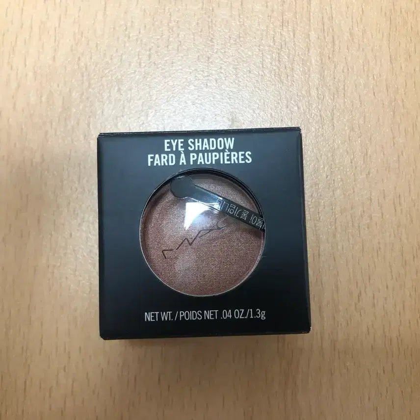 [BUNJANG] MAC All That Glitters Eyeshadow & Giverny Milchak Cover Foundation Bundle / 맥 아이섀도우 올댓글리터스, 지베르니 밀착 커버 파운데이션 일괄 팝니다.