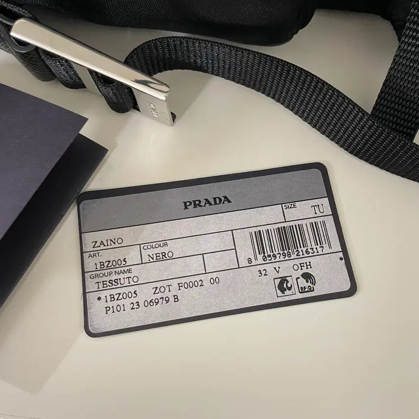 [BUNJANG] Prada Medium Backpack 1BZ005 / 프라다 백팩 미디움 사이즈 1bz005 (아울렛버전)