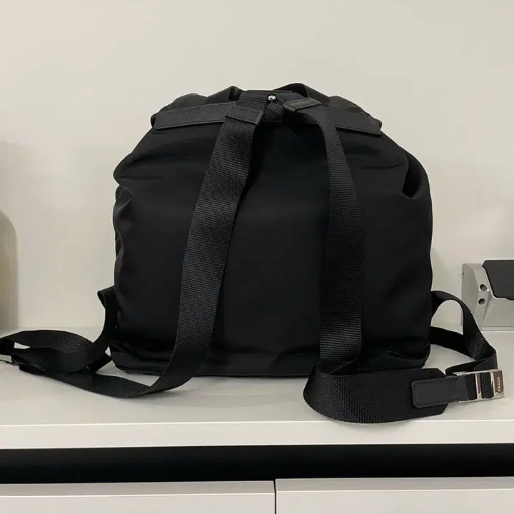 [BUNJANG] Prada Medium Backpack 1BZ005 / 프라다 백팩 미디움 사이즈 1bz005 (아울렛버전)