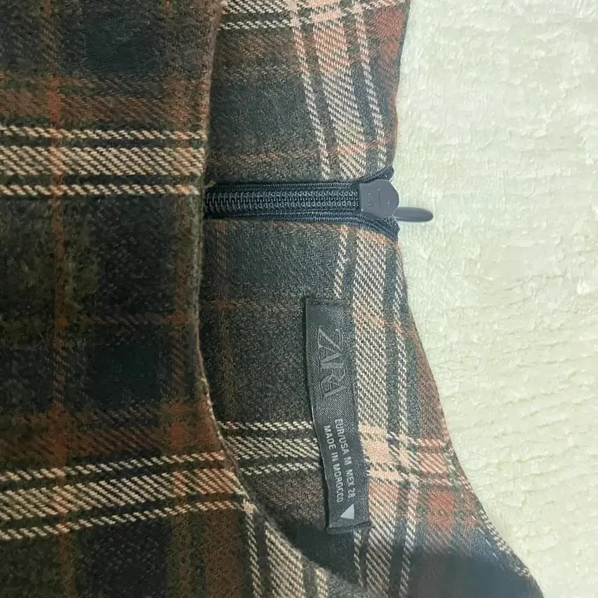 [BUNJANG] ZARA Check Pattern Blouse / 자라 ZARA 체크 패턴 블라우스