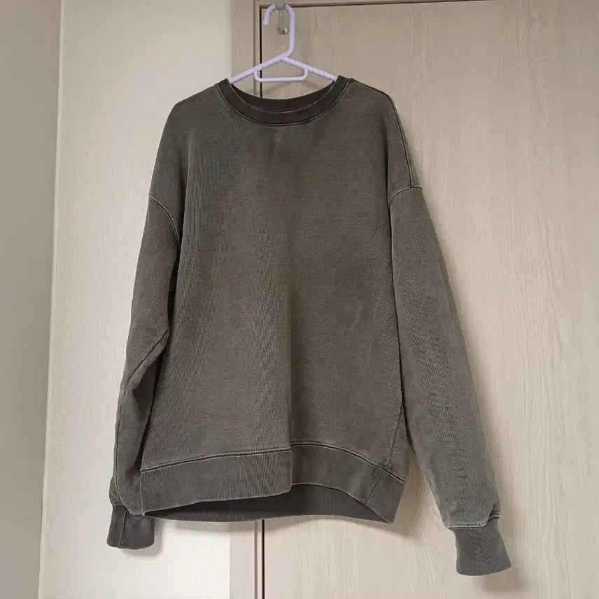 [BUNJANG] Soverment Pigment Sweatshirt Charcoal M / 소버먼트 피그먼트 맨투맨 티셔츠 차콜 M사이즈 판매